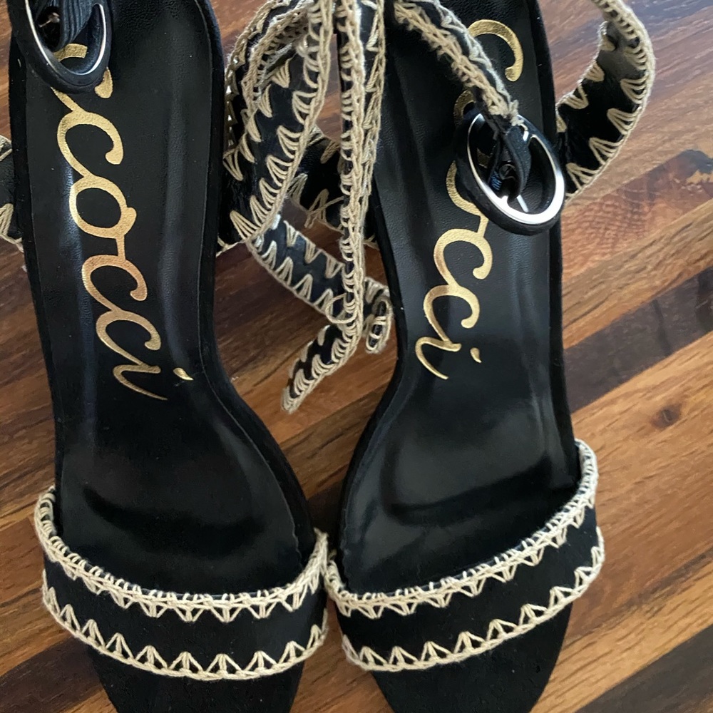 ccocci black heals size 8 brand new never worn